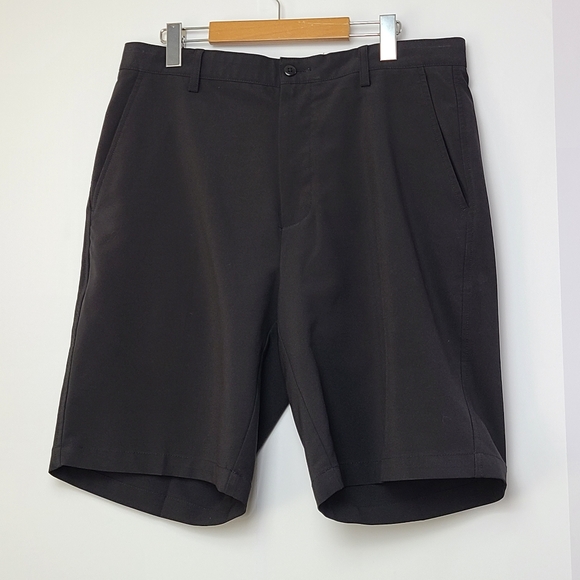 Footjoy FJ men's black flat front lightweight golf shorts, Size 34 - Picture 1 of 6